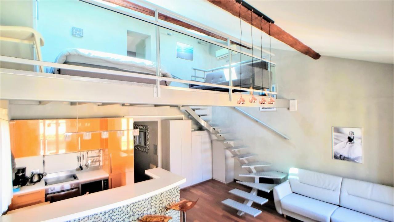 Luxe Vieil 75 M2 Avec Parking Appartement *